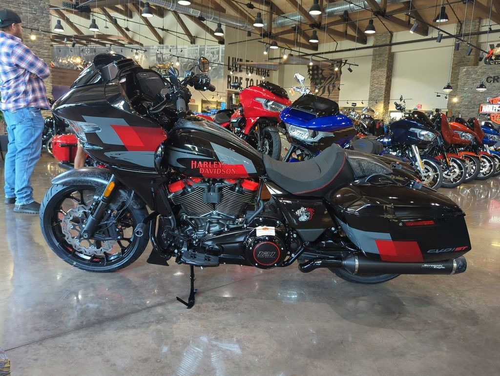 CVO® Road Glide® ST