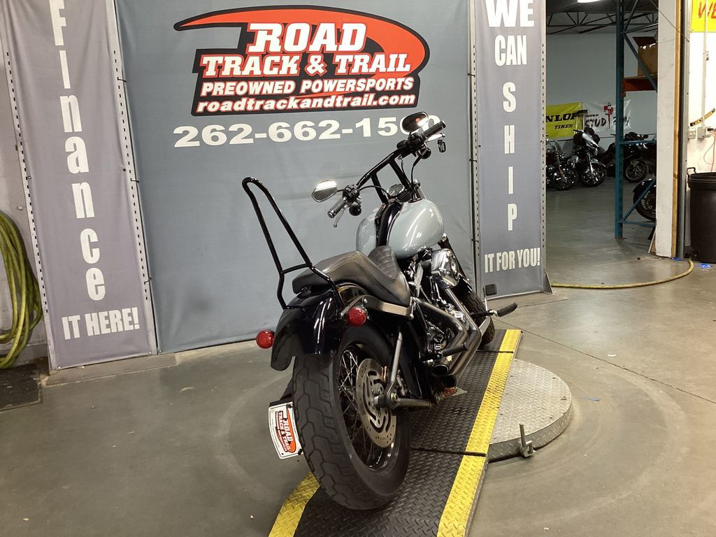 Softail® Blackline®