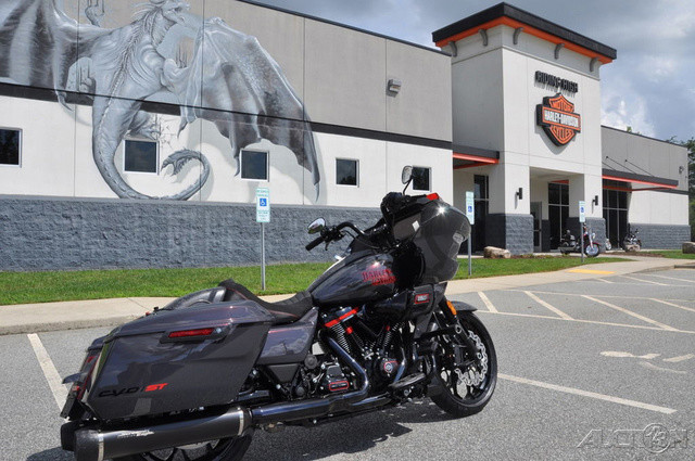 CVO® Road Glide® ST