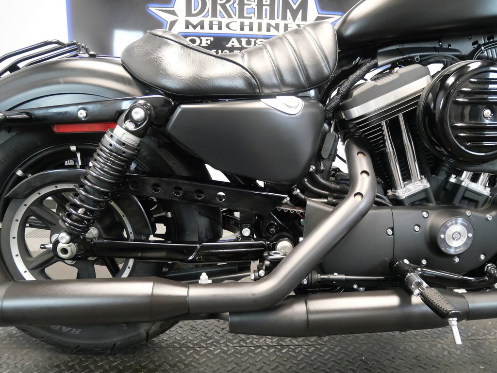 Iron 883®