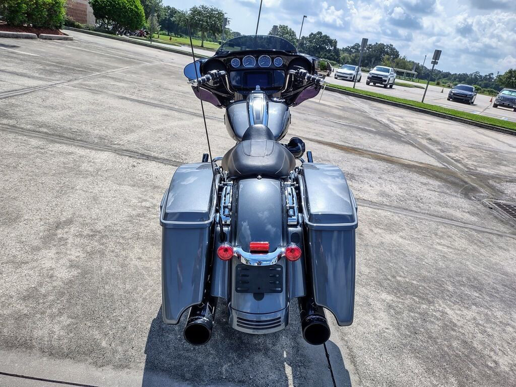 Street Glide® Special