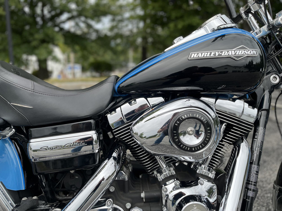 Dyna® Super Glide® Custom