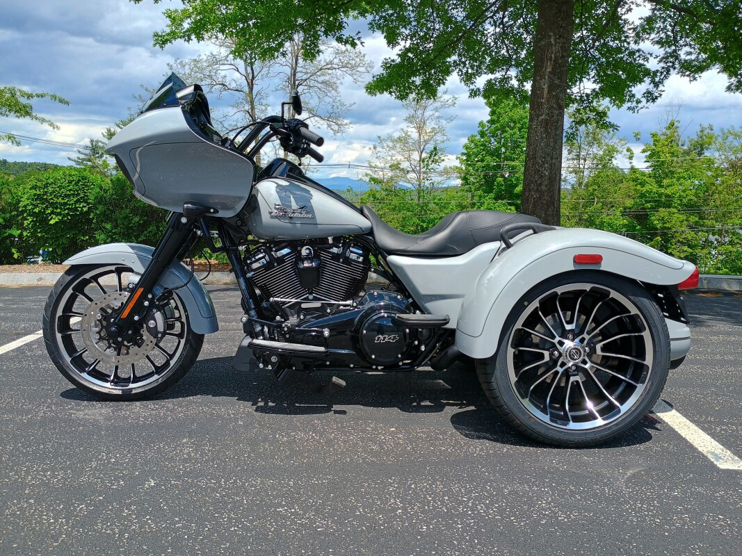 Road Glide® 3