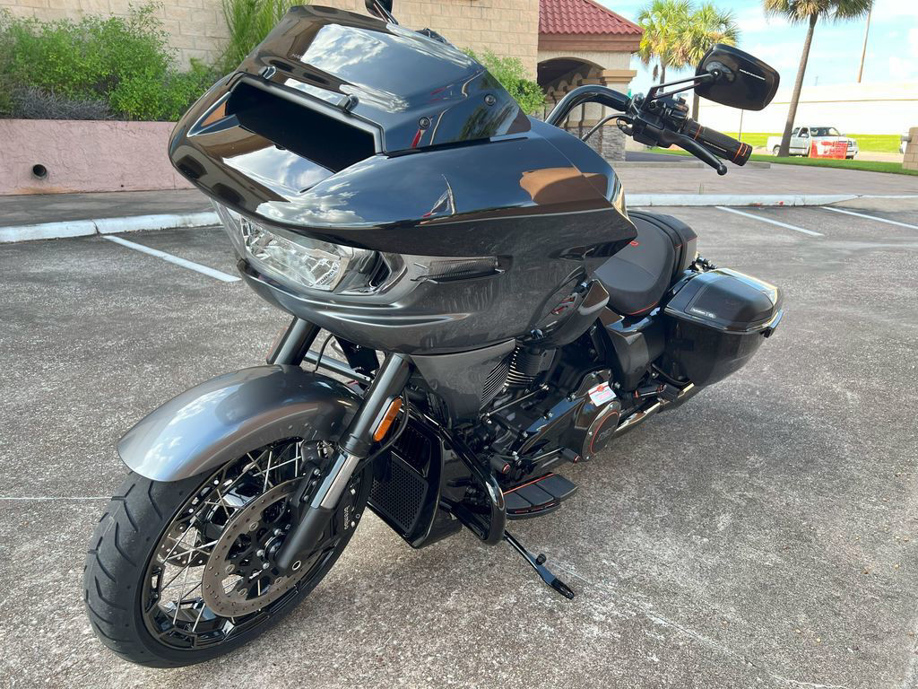 CVO® Road Glide®