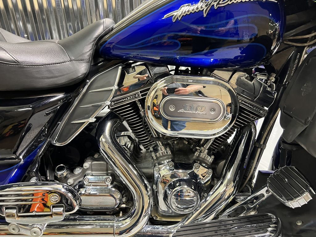 CVO® Ultra Classic Electra Glide®