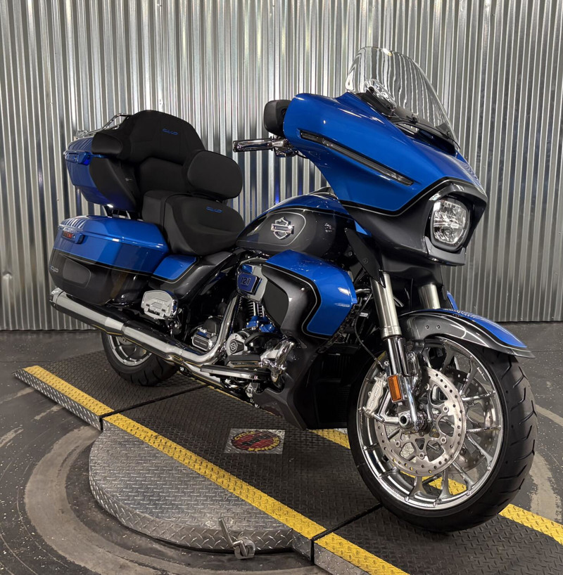 CVO® Street Glide® Limited