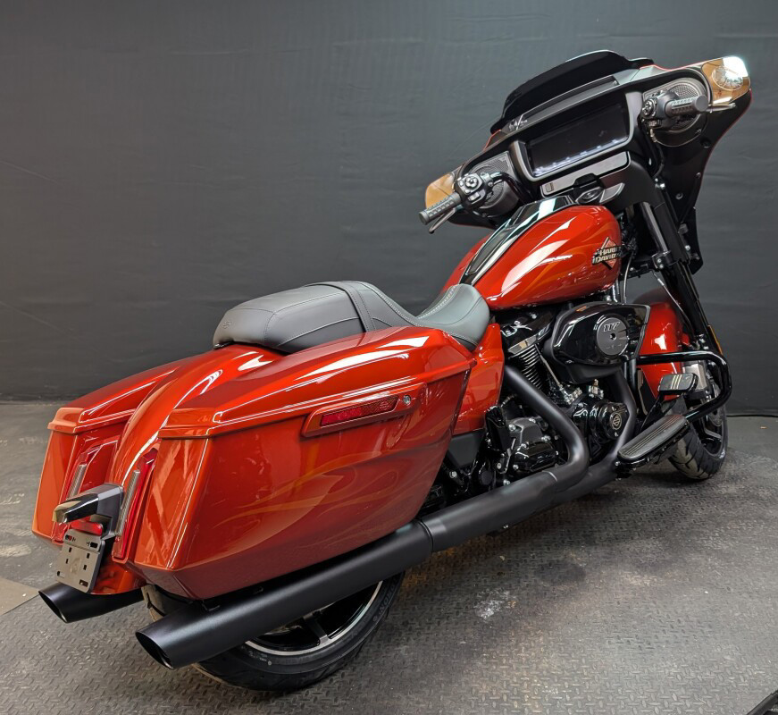 Street Glide®