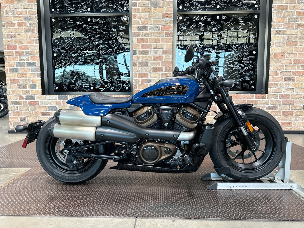 Sportster® S