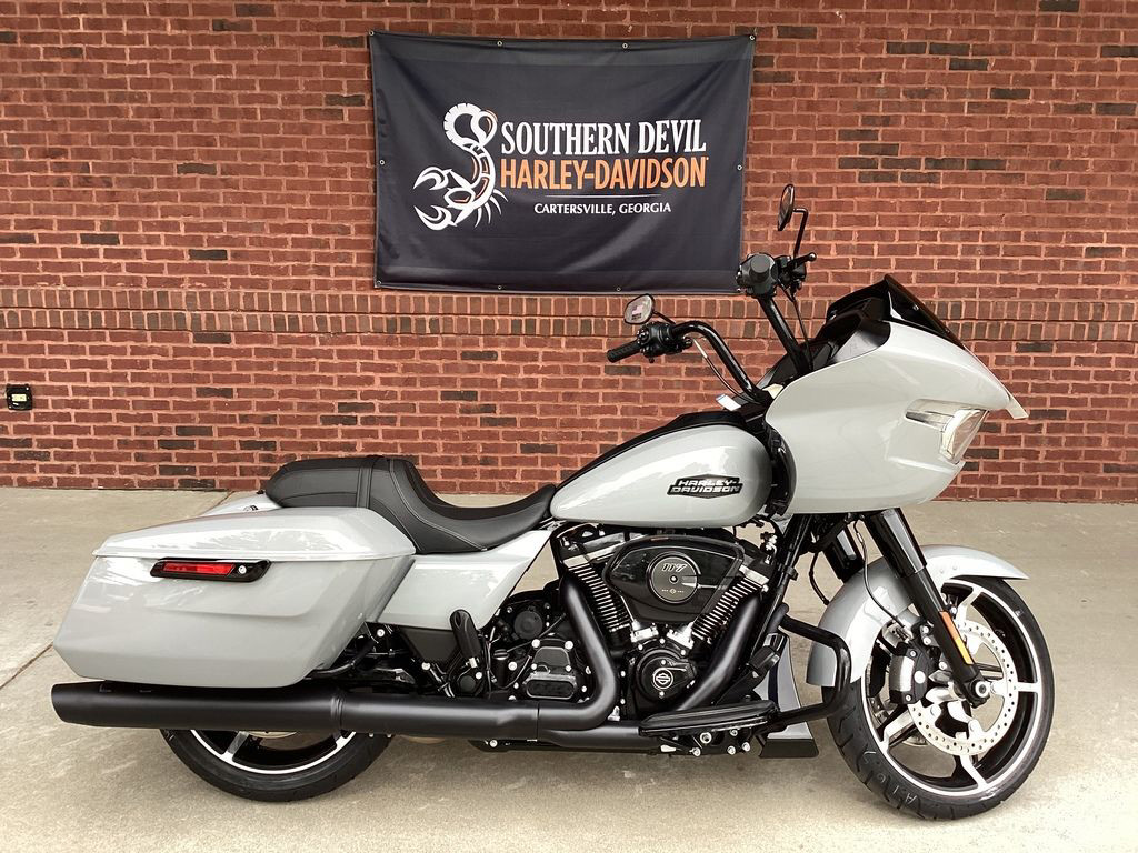 Road Glide®