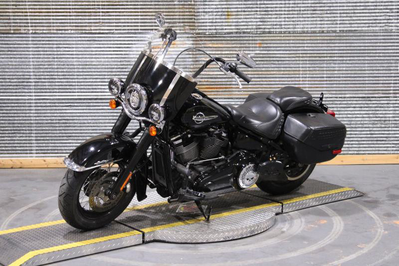 Softail® Heritage Classic 114