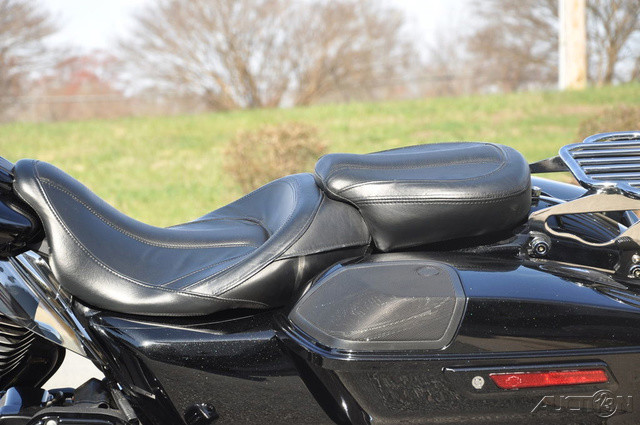 CVO® Street Glide®