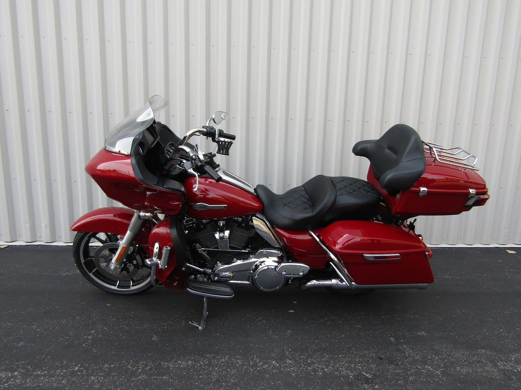 Road Glide®