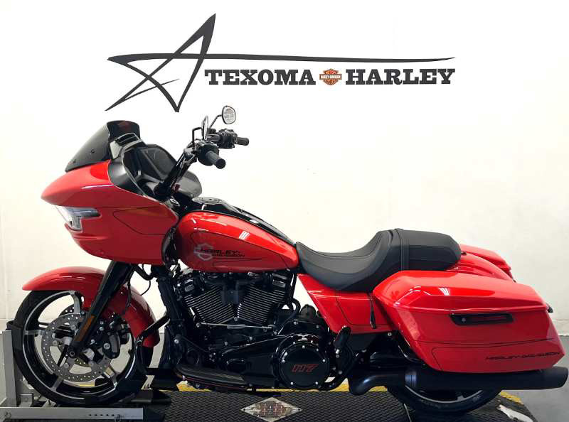 Road Glide®