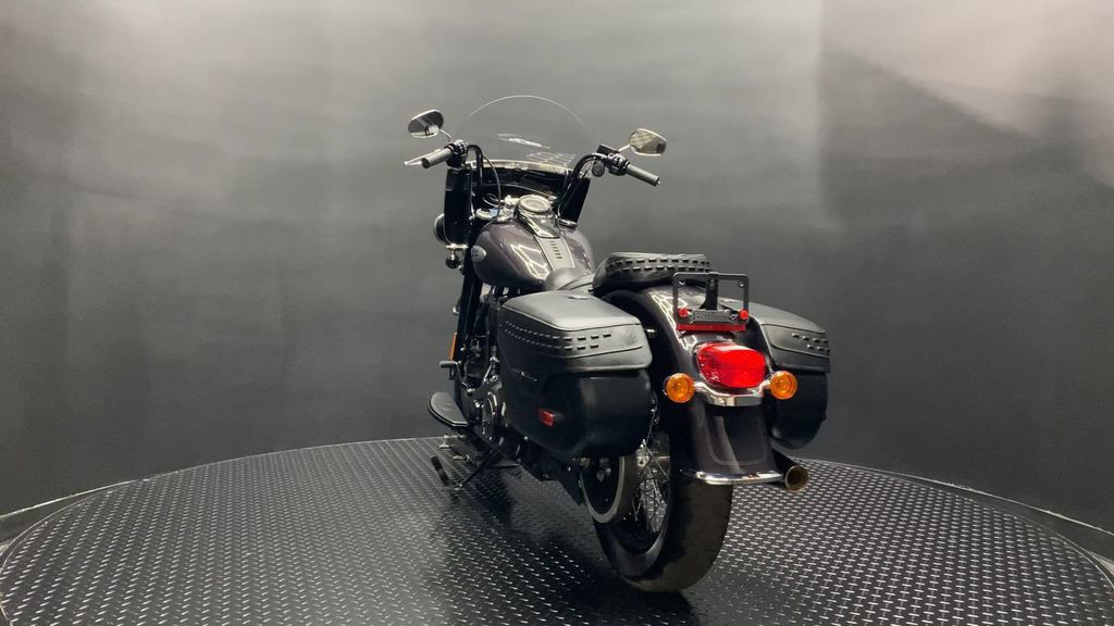 Heritage Classic 114