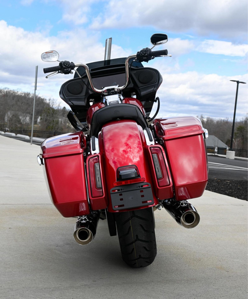Road Glide®