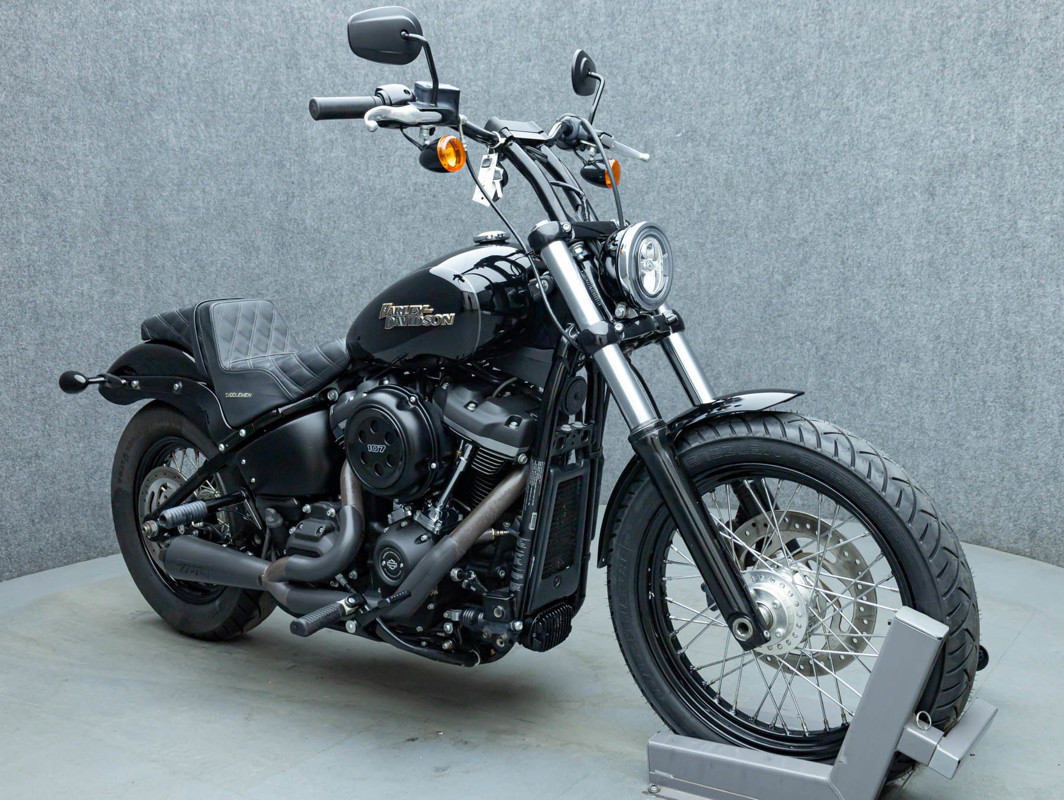 Softail® Street Bob®