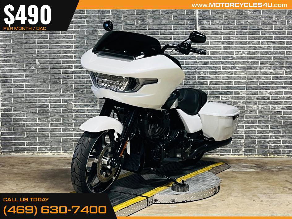 Road Glide®