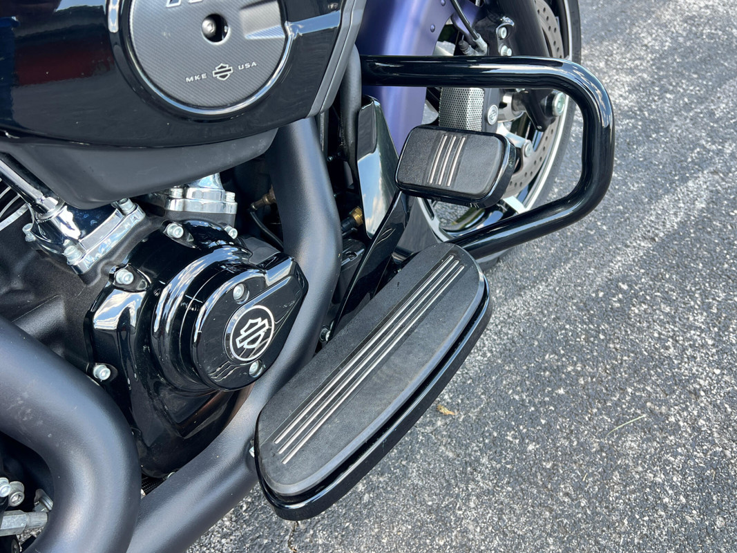 Road Glide®