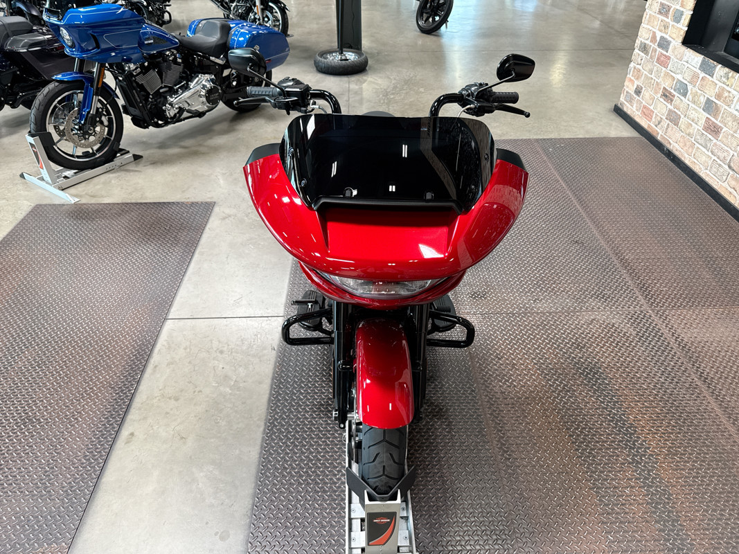 Road Glide®