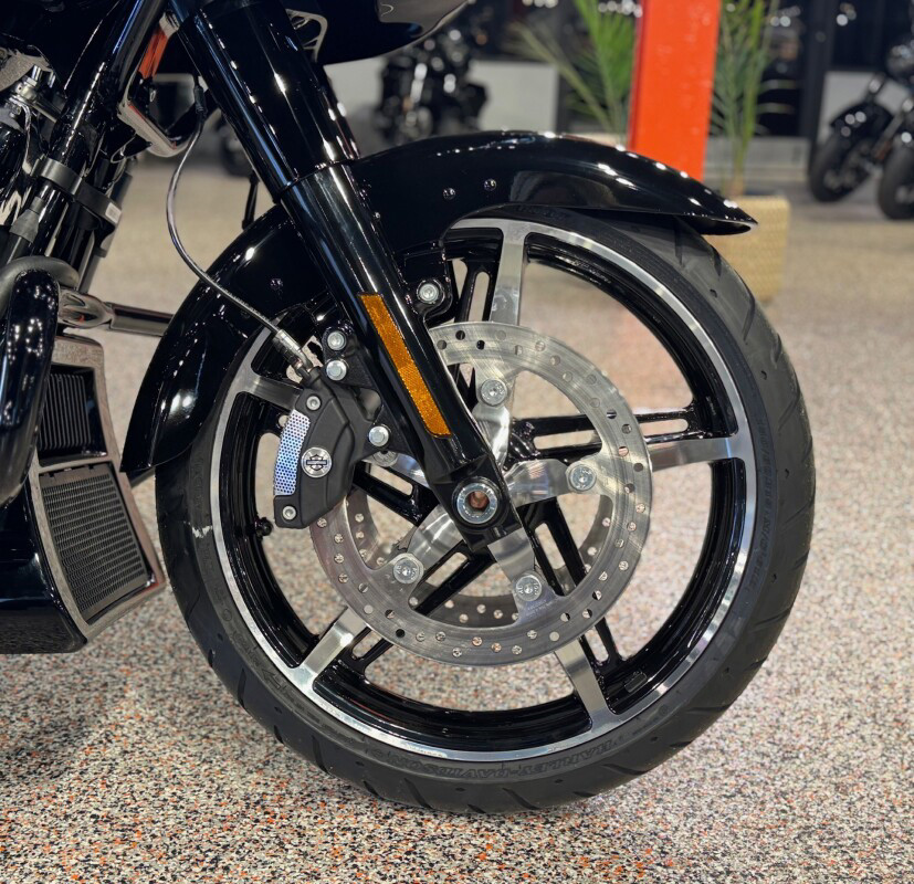 Road Glide®