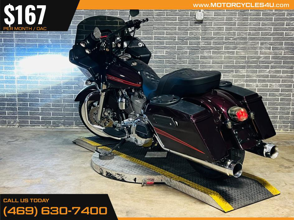 Road Glide®