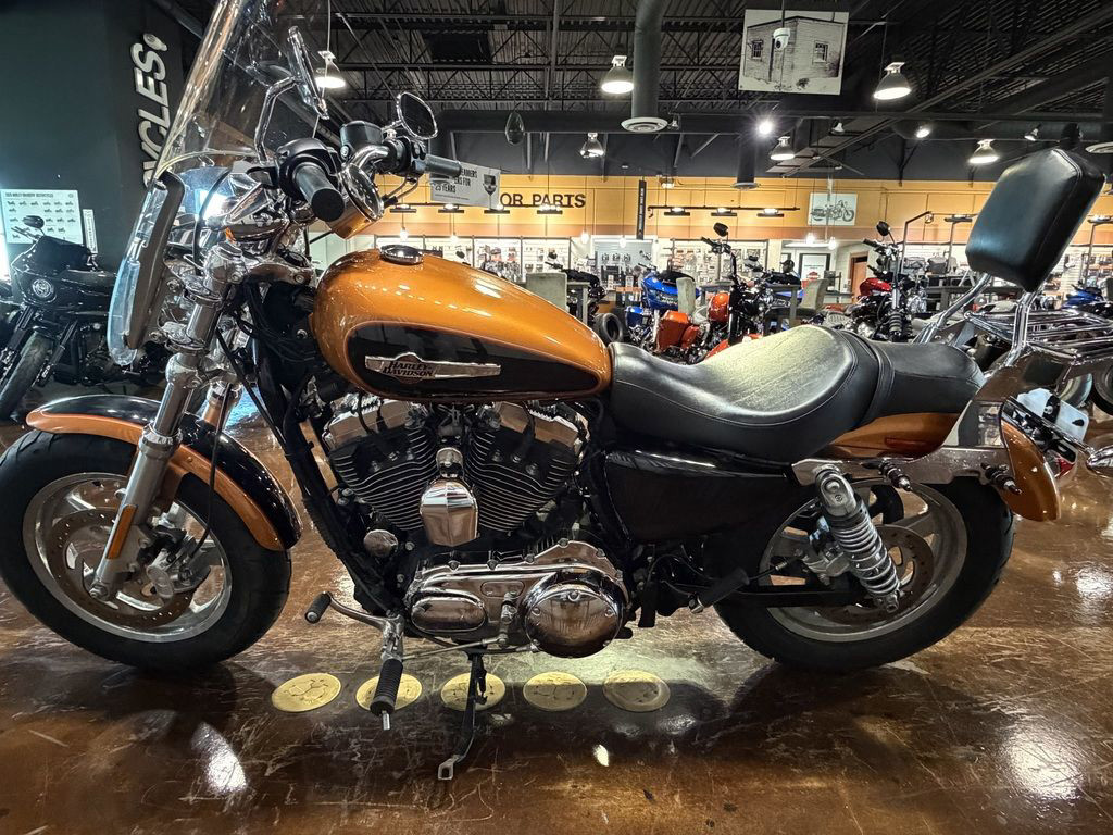 Sportster® 1200 Custom