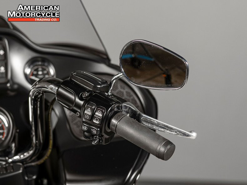 Road Glide® Ultra