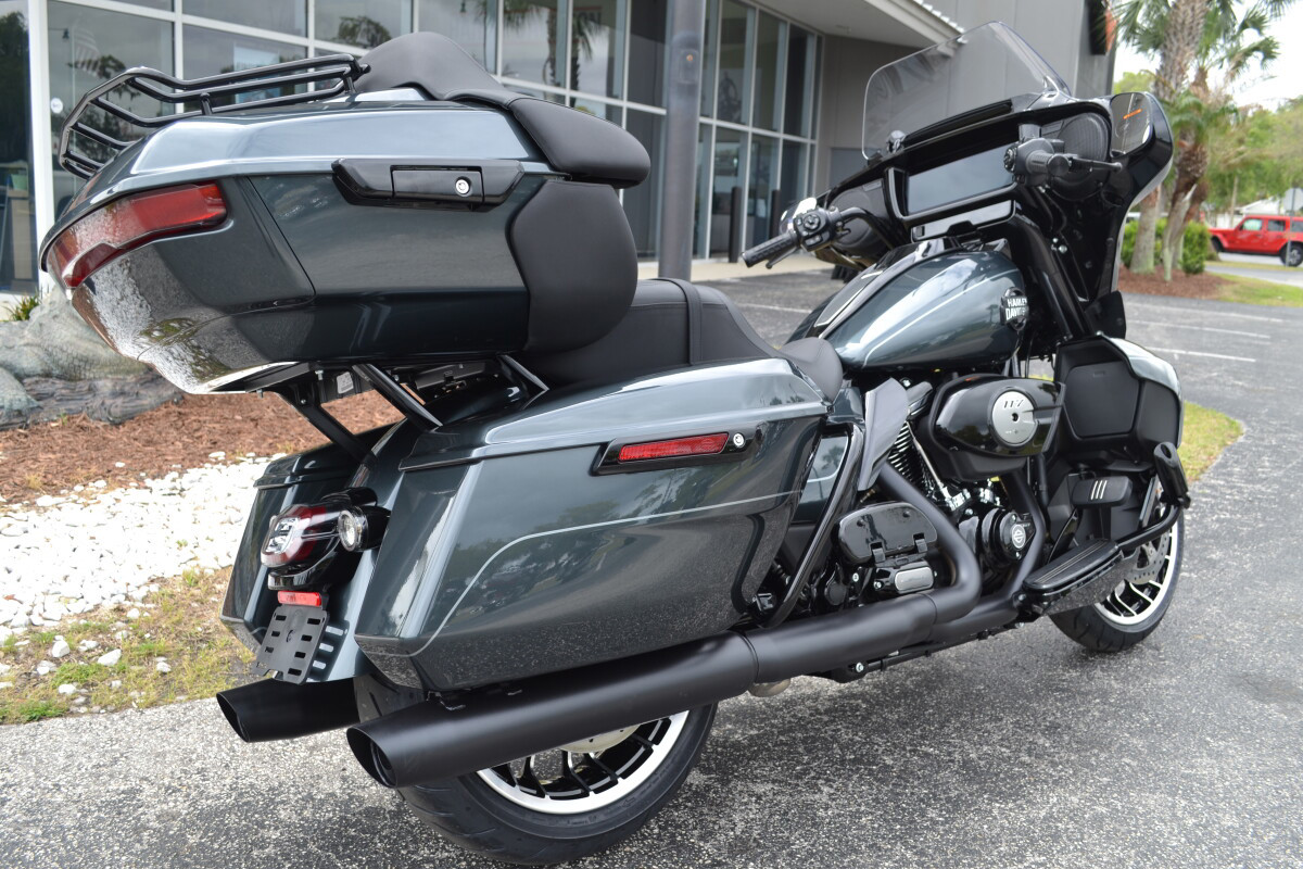 Street Glide® Limited