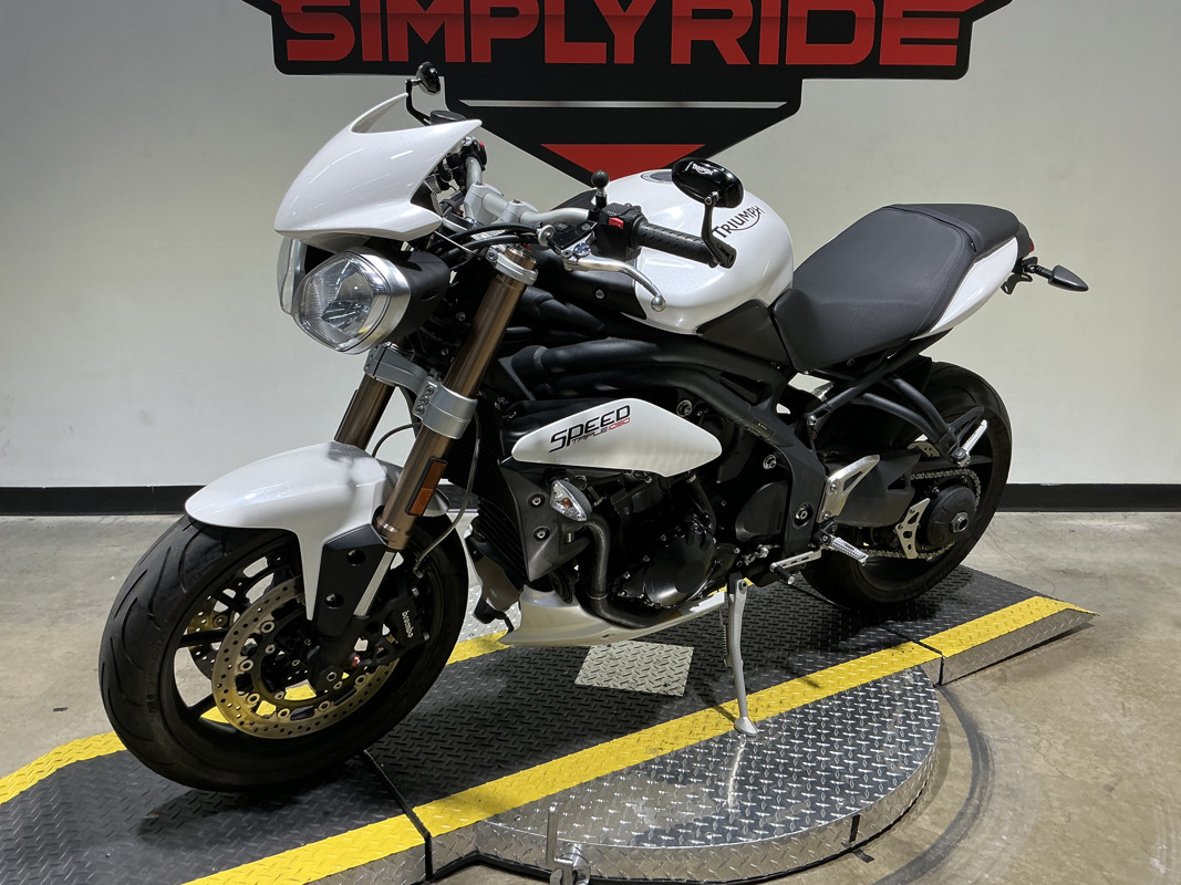 Speed Triple