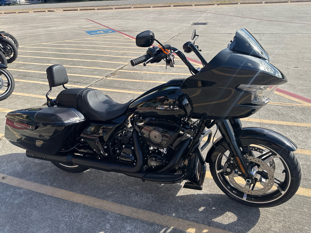 Road Glide®