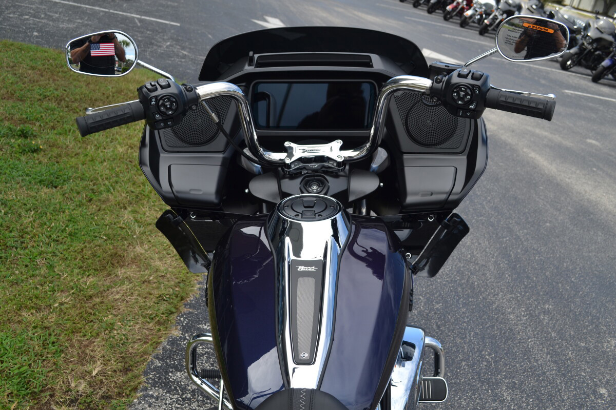 Road Glide®