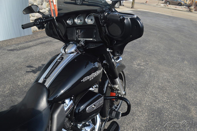 Street Glide®