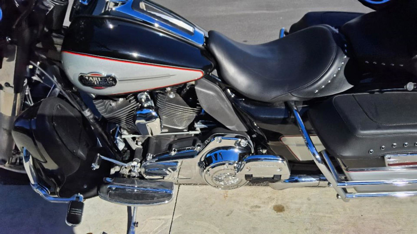 Ultra Classic® Electra Glide® Firefighter/Peace Officer 