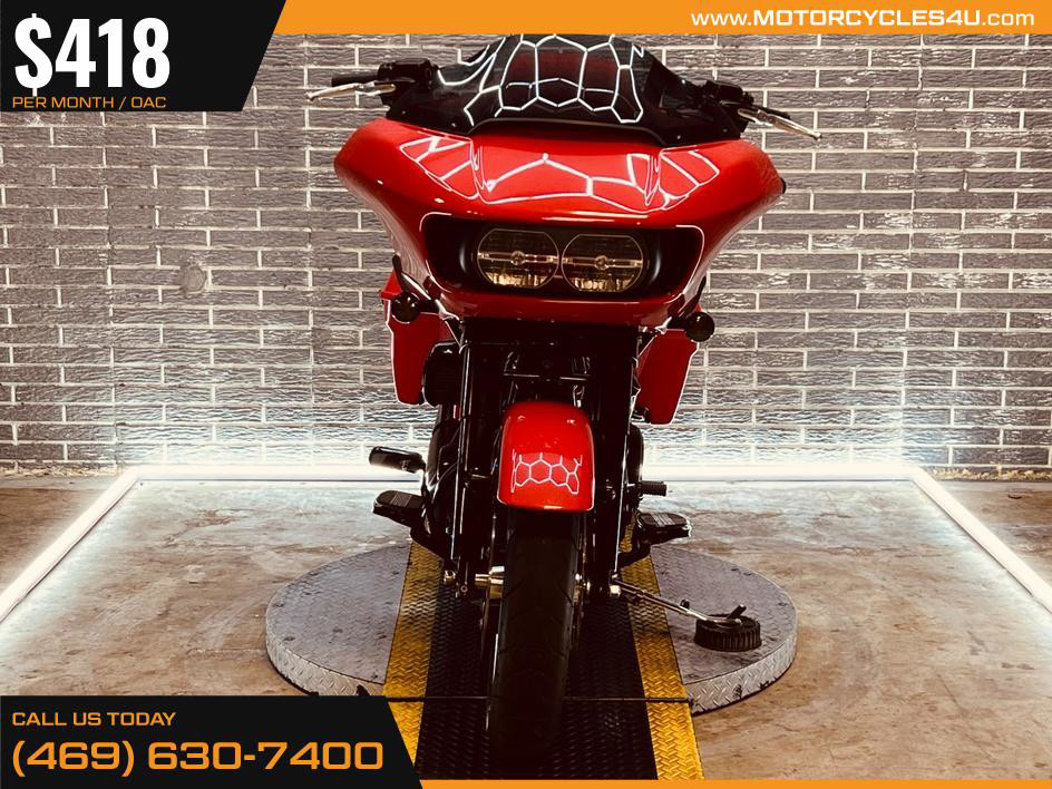Road Glide®