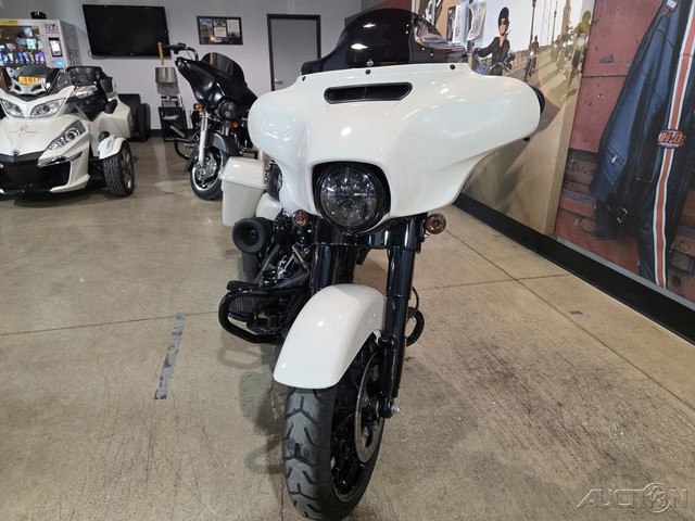 Street Glide® Special