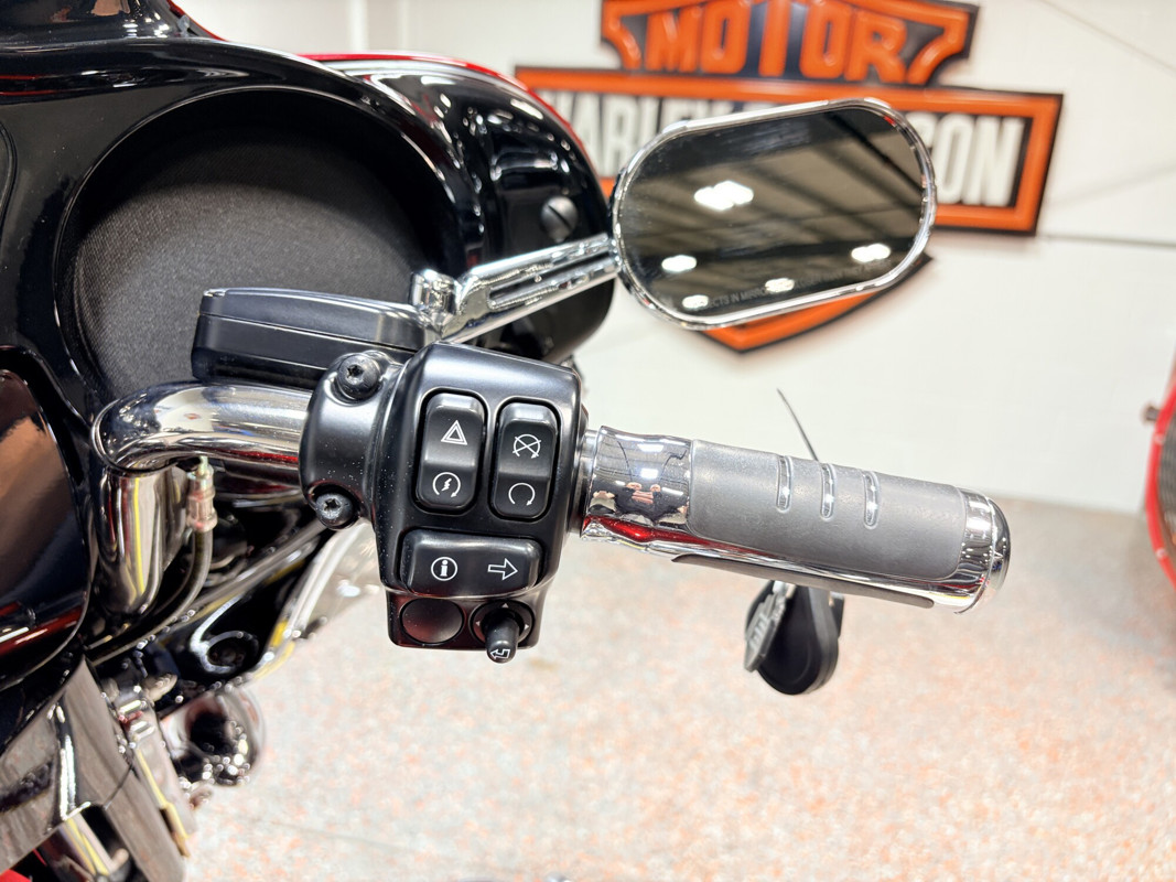 Street Glide® Special
