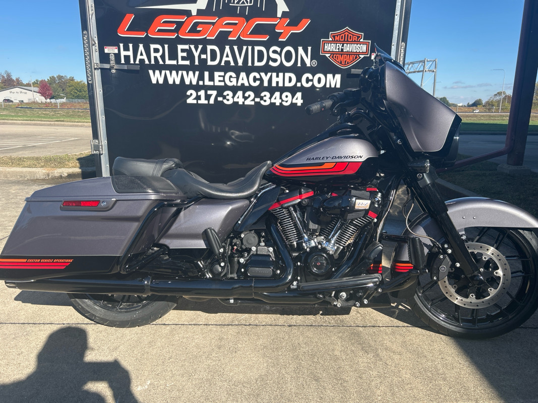 CVO® Street Glide®