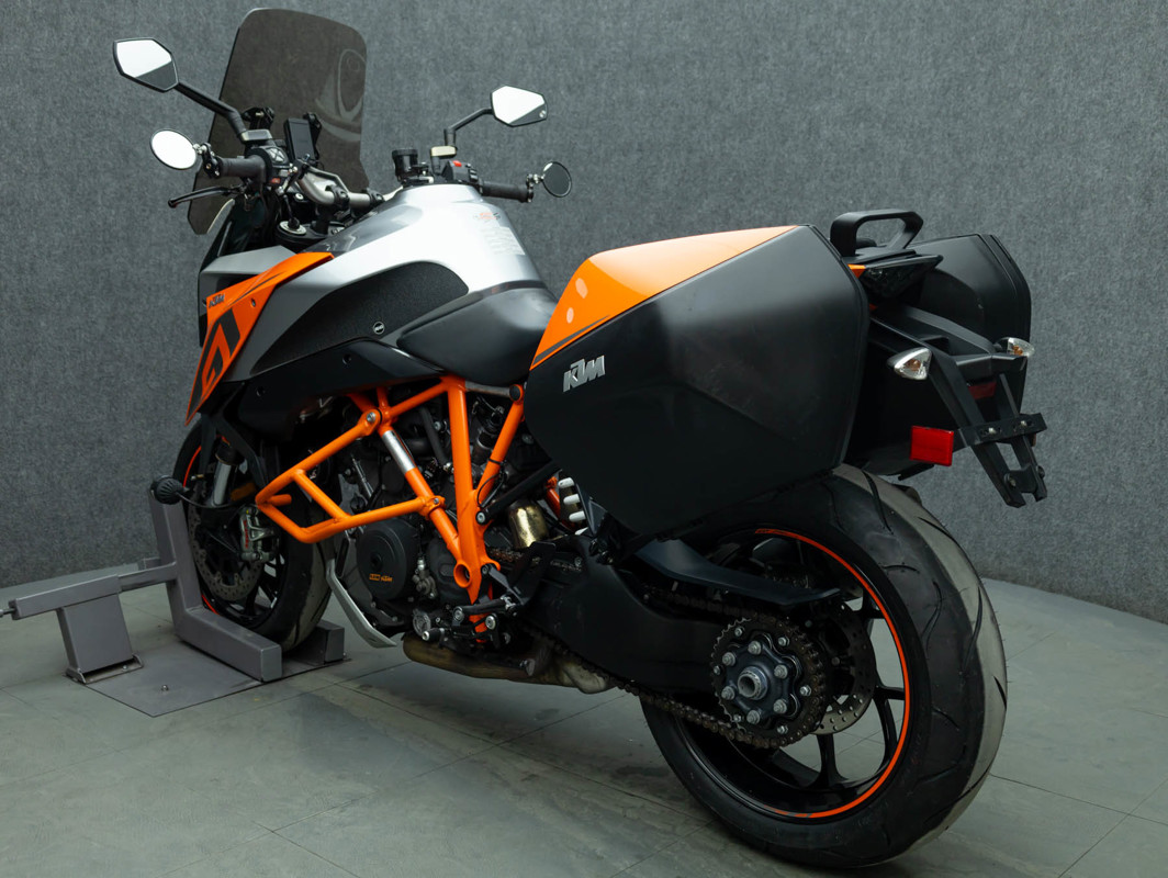 1290 Super Duke GT