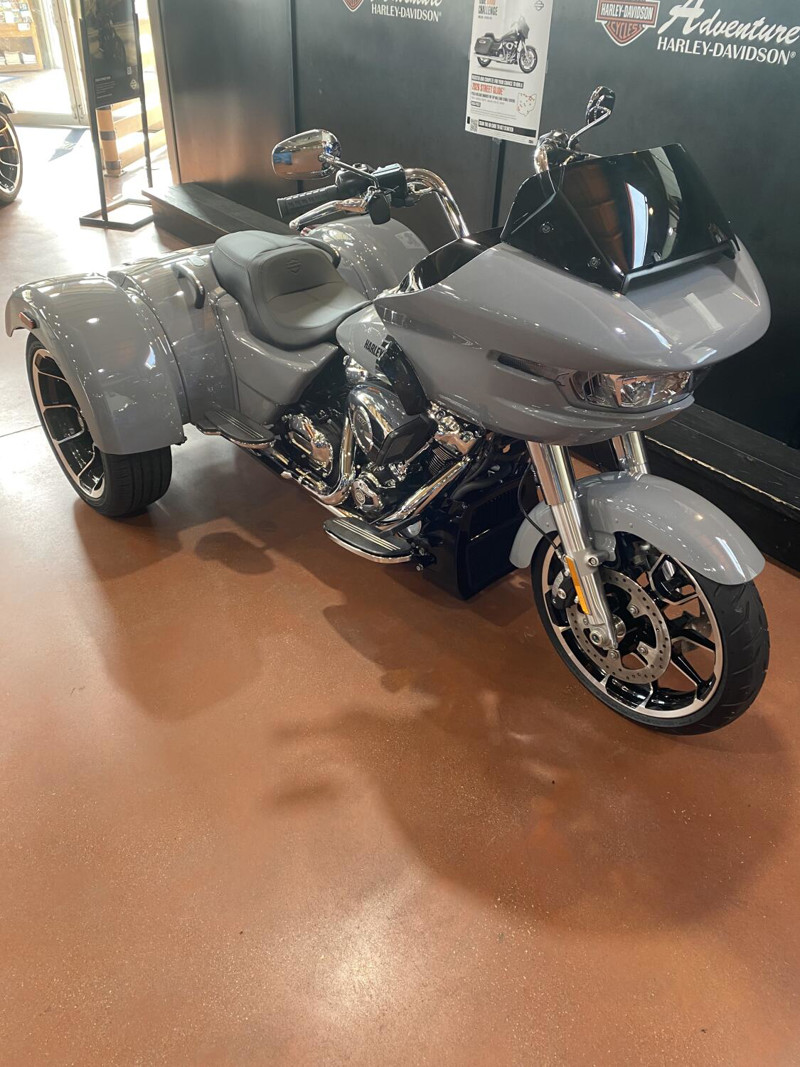 Road Glide® 3