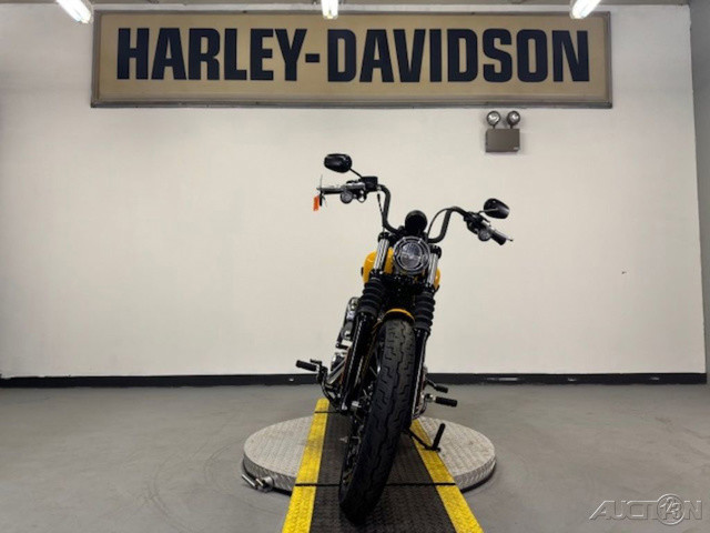 Street Bob®