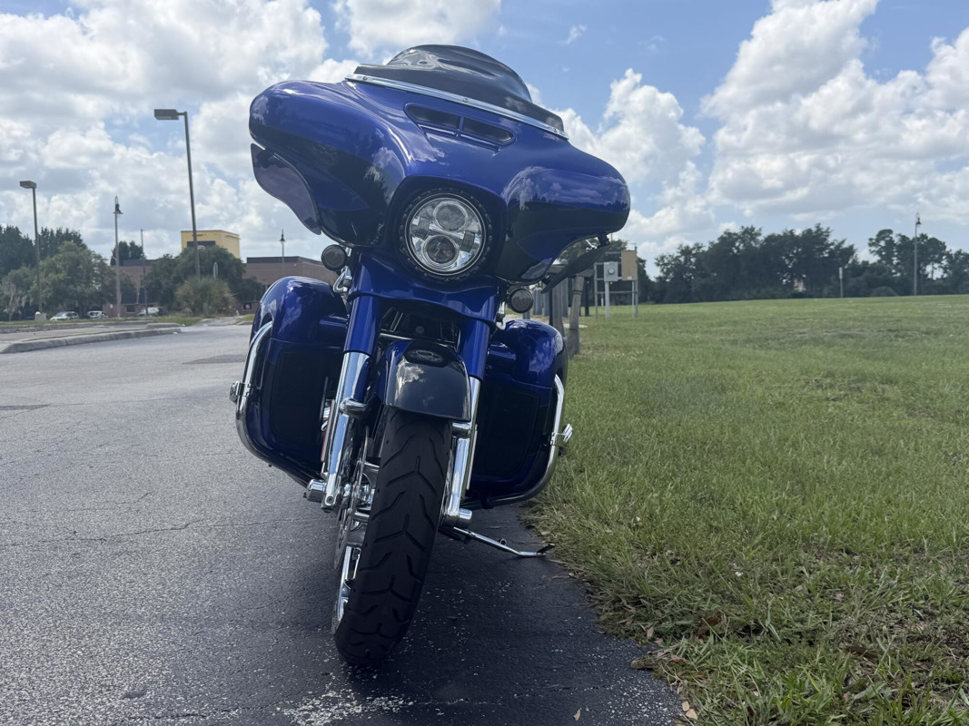 CVO® Street Glide®