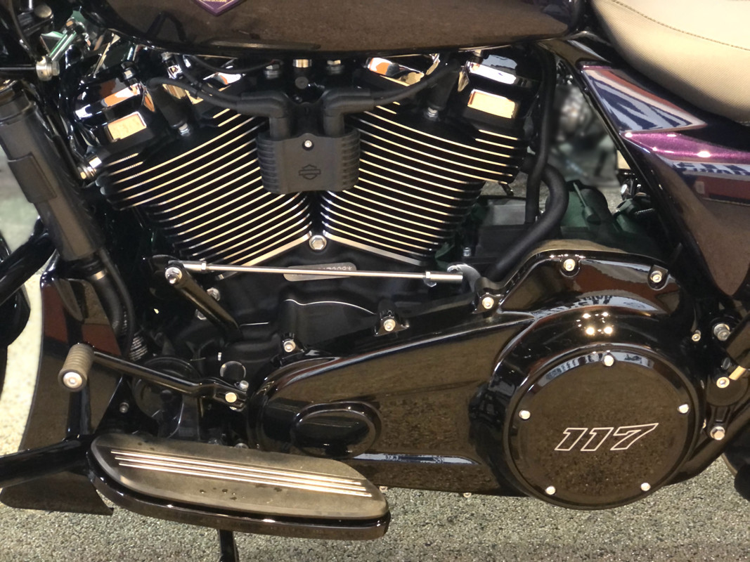 Road Glide®