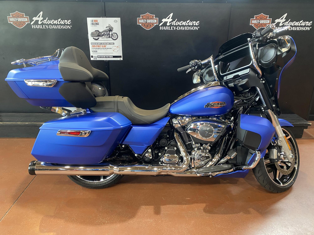 Street Glide®