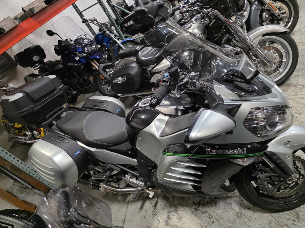 Concours® 14 ABS