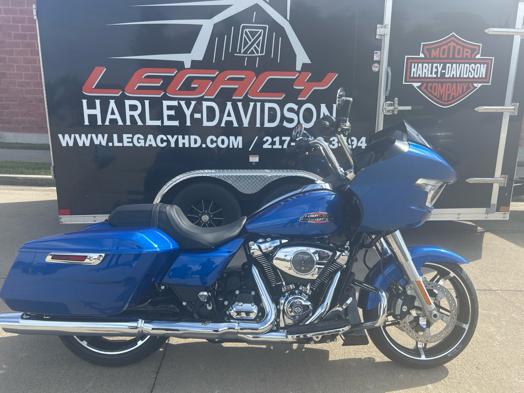 Road Glide®