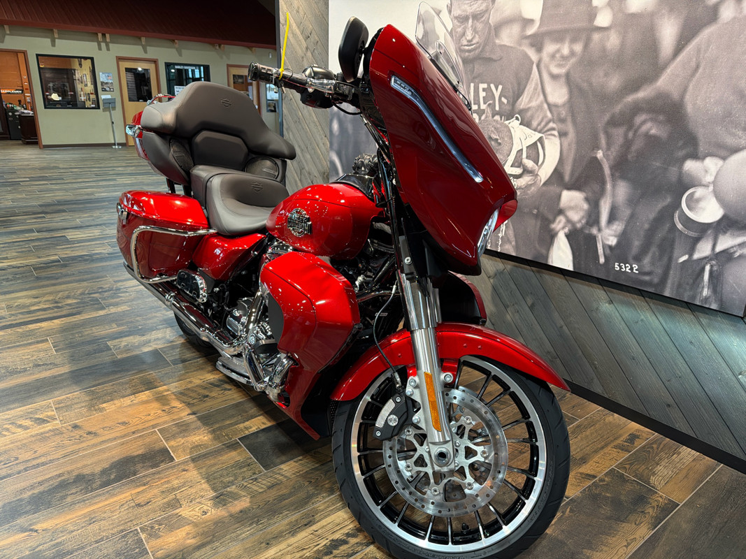 Street Glide® Limited