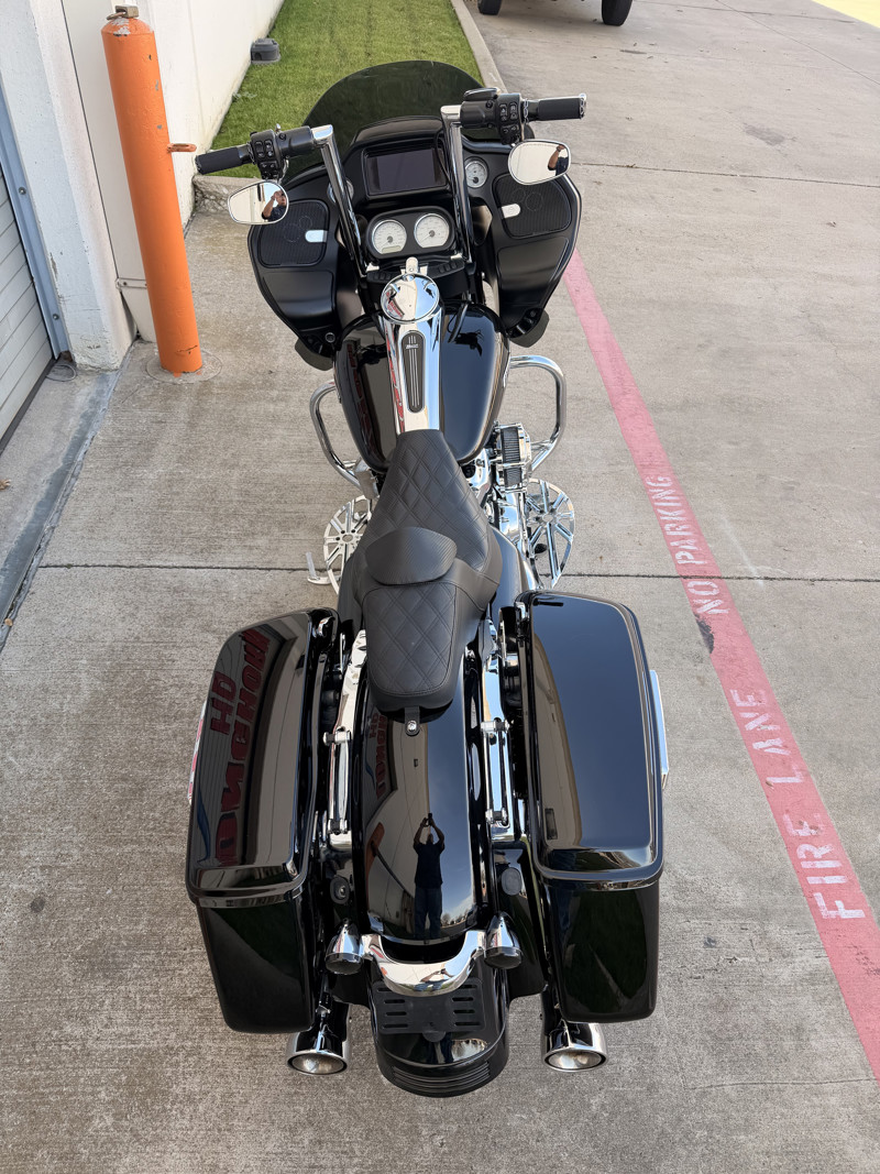 Road Glide®