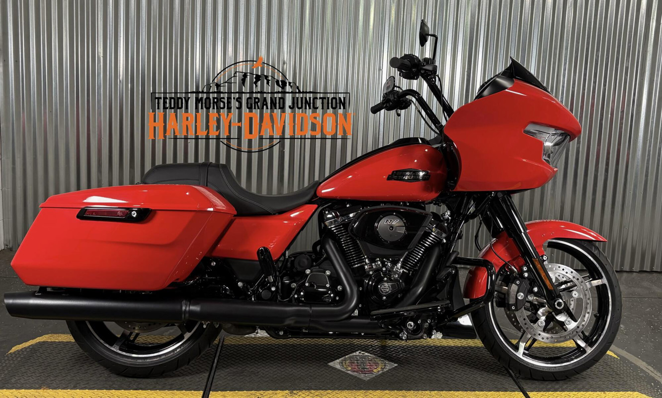 Road Glide®