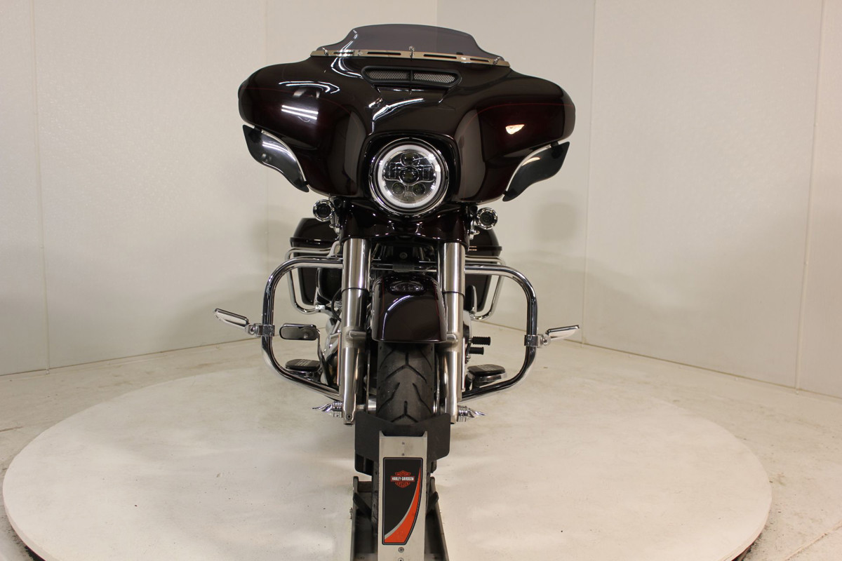 Street Glide® Special