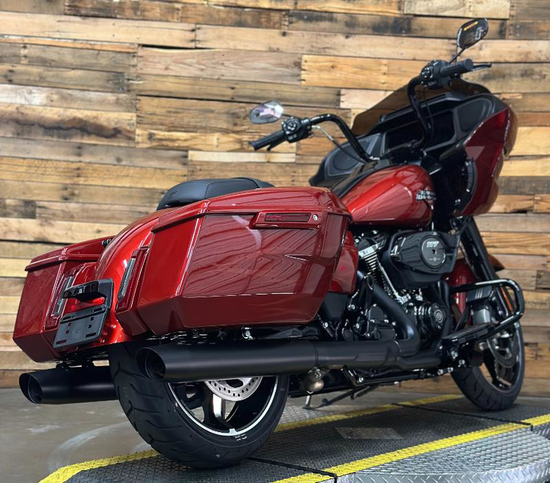 Road Glide®